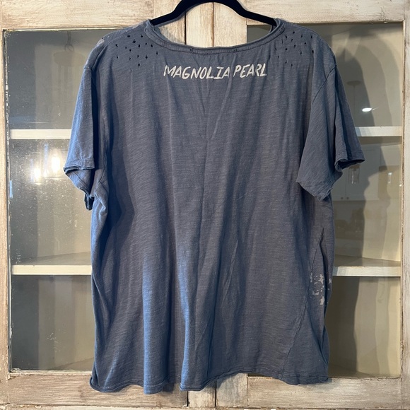 Magnolia Pearl Moon & Stars T-Shirt - Picture 2 of 2